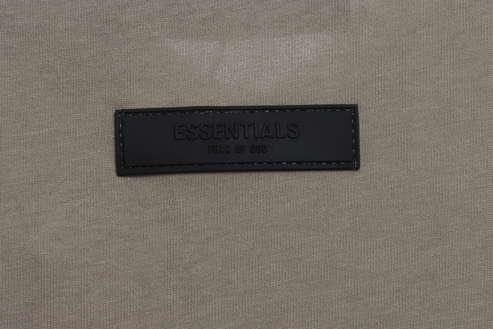 Essenti@ls Double line double row large letter flocking short sleeves