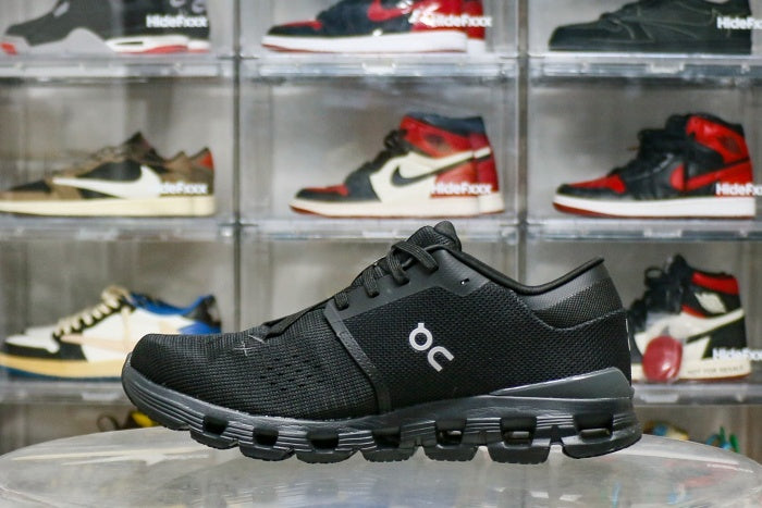 On Cloud X 4 Sneaker Triple Black