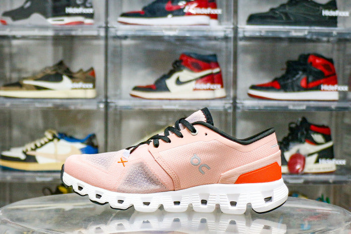 On Cloud X 3 Rose Sand