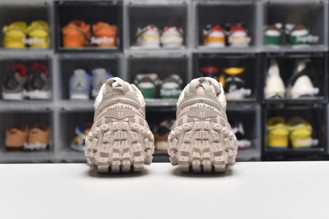 Balenciag* Defender Beige Brown