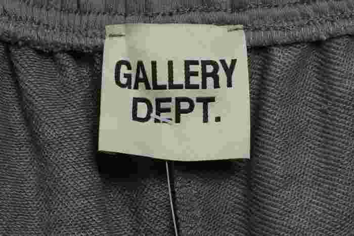 GALLERY DEP hand-painted graffiti splash ink curly edge destruction shorts