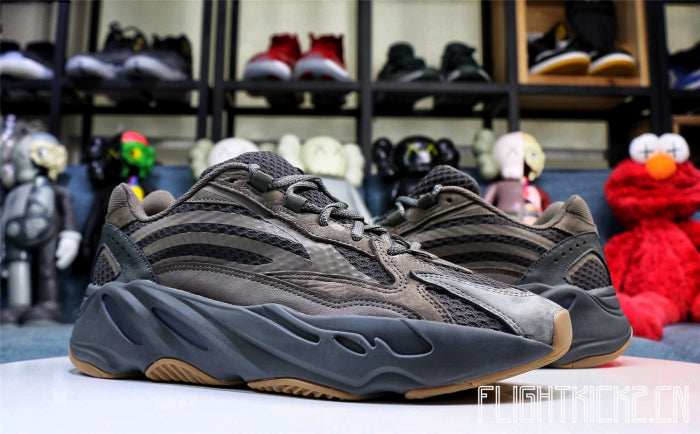Yeezy Boost 700 V2 Geode 2019