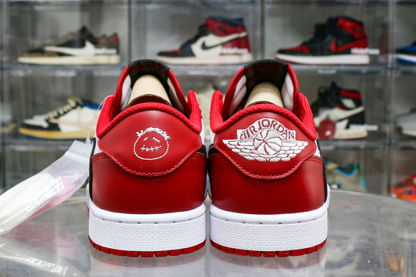 Travis Scott x Air Jordan 1 Retro Low Chicago