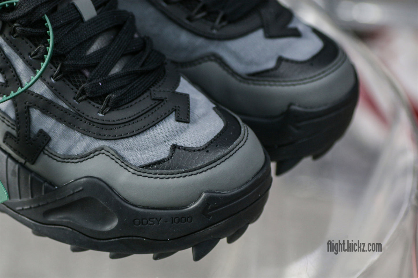 Off-White Odsy-1000 tech low top sneakers