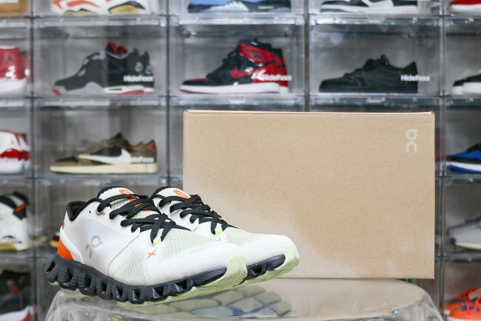 On Cloud X 3 Ivory Flame