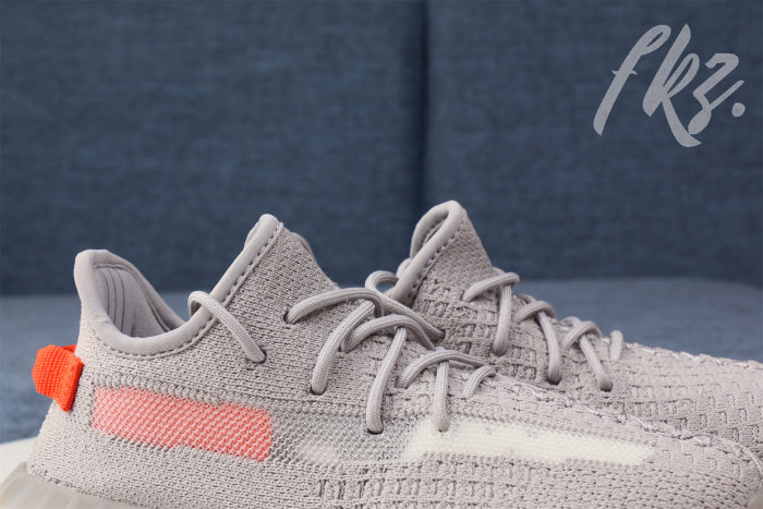 2020 Yeezy 350 V2 Tail Light None Reflective(Ln5 A1 batch)