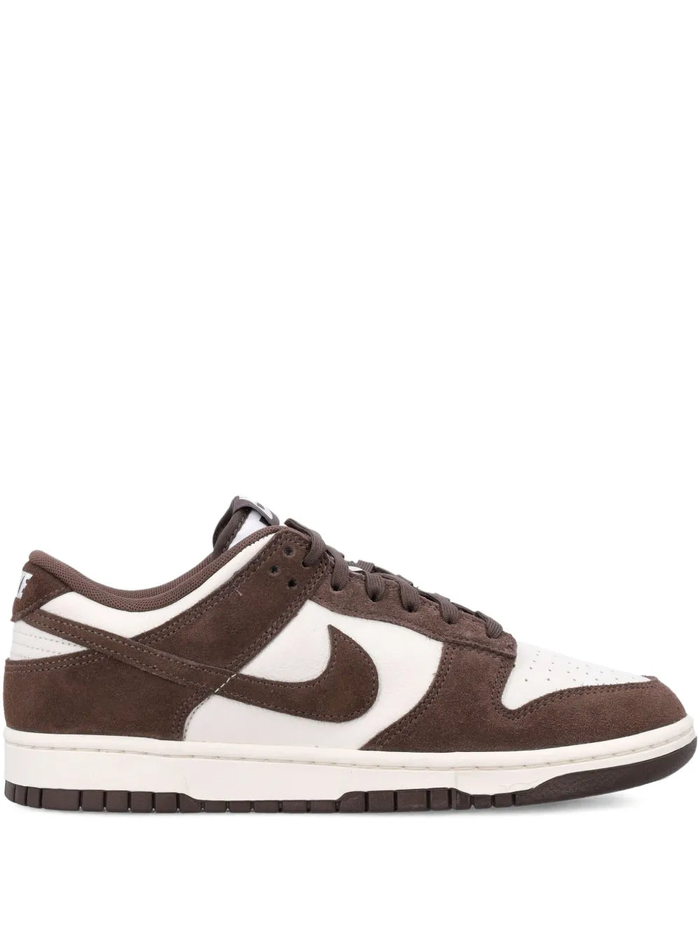Nike Dunk Low sneakers
