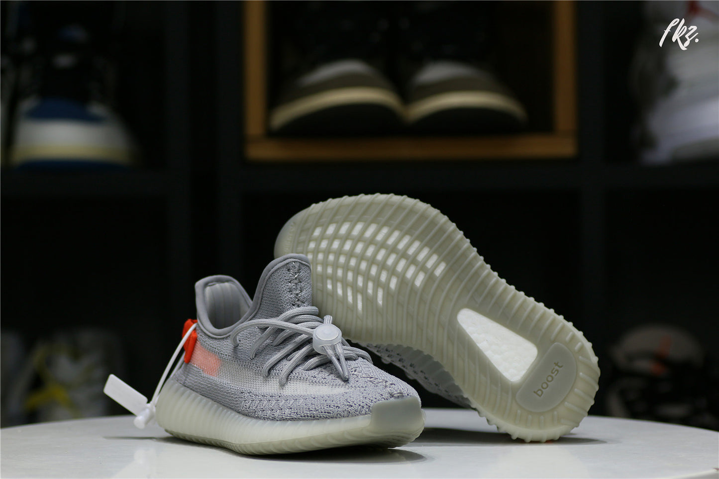 Yeezy 350 Boost Tail Light Kid (Ln5 A1)