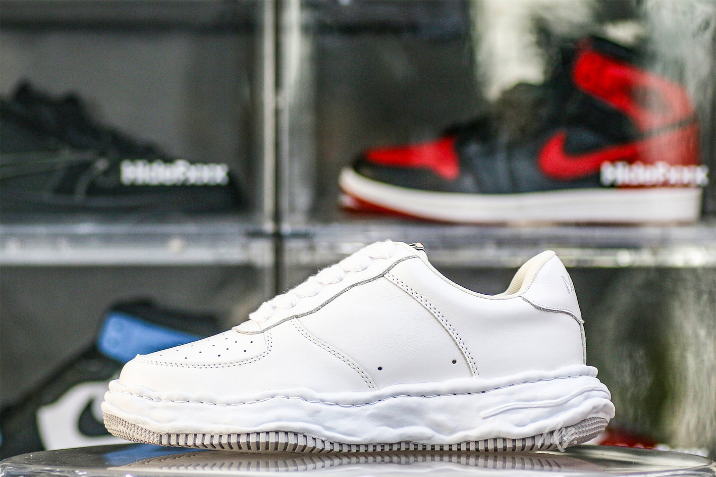 MaisOn Margiel@ Yasuhir0 perforated-detail low-top sneakers