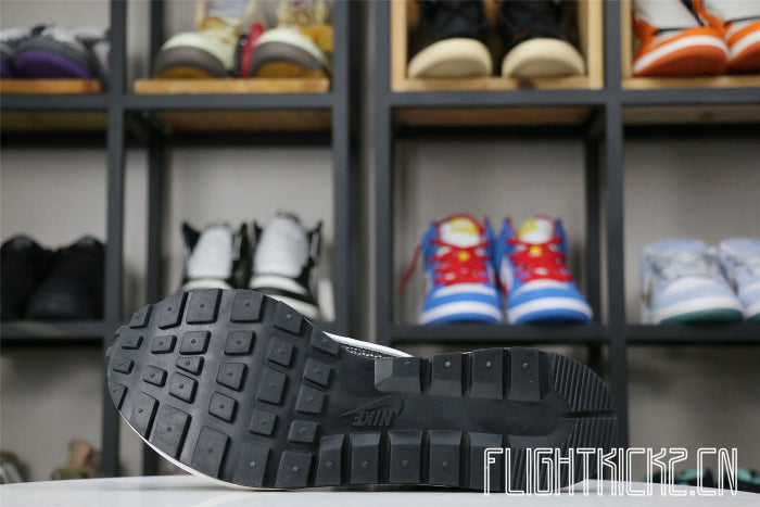 Sacai x Nike Vaporwaffle Black White (LN5 A1)