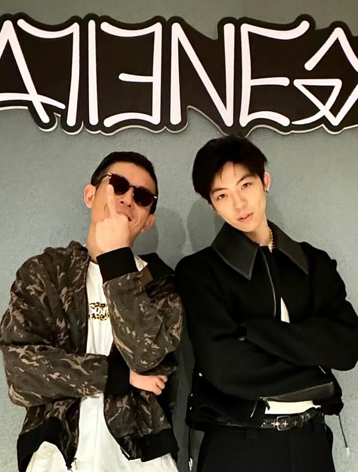 Suprem3 Shanghai Box Logo Tee