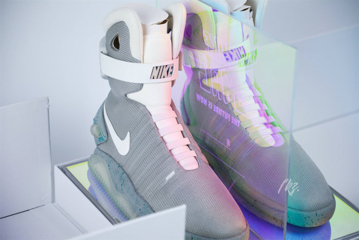 Nike MAG Back To The Future (2016)