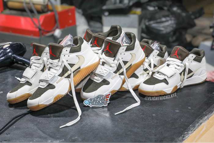 Travis Scott x Jordan Jumpman Jack Sail (LN5 A1)