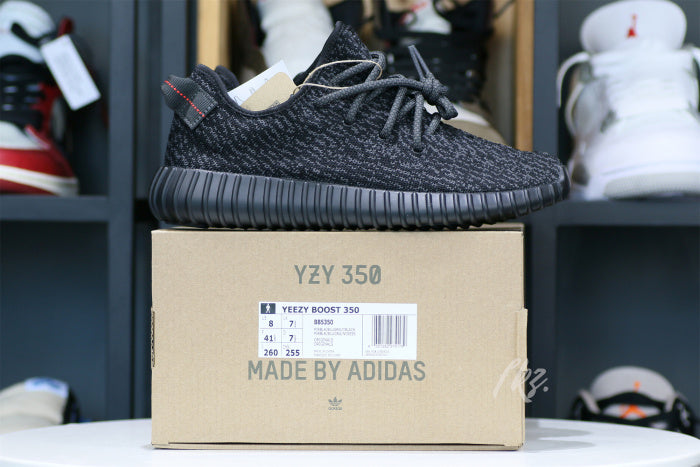 Yeezy 350 ‘Pirate Black' 2022