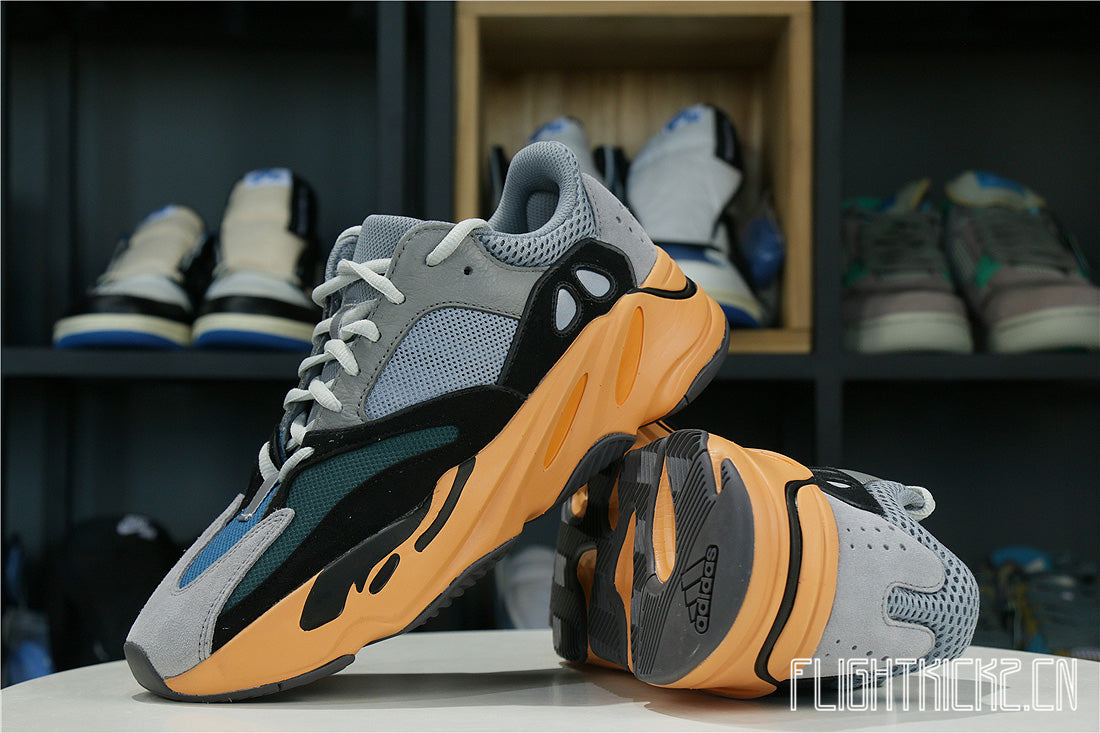 Yeezy Boost 700 Wash Orange 2021