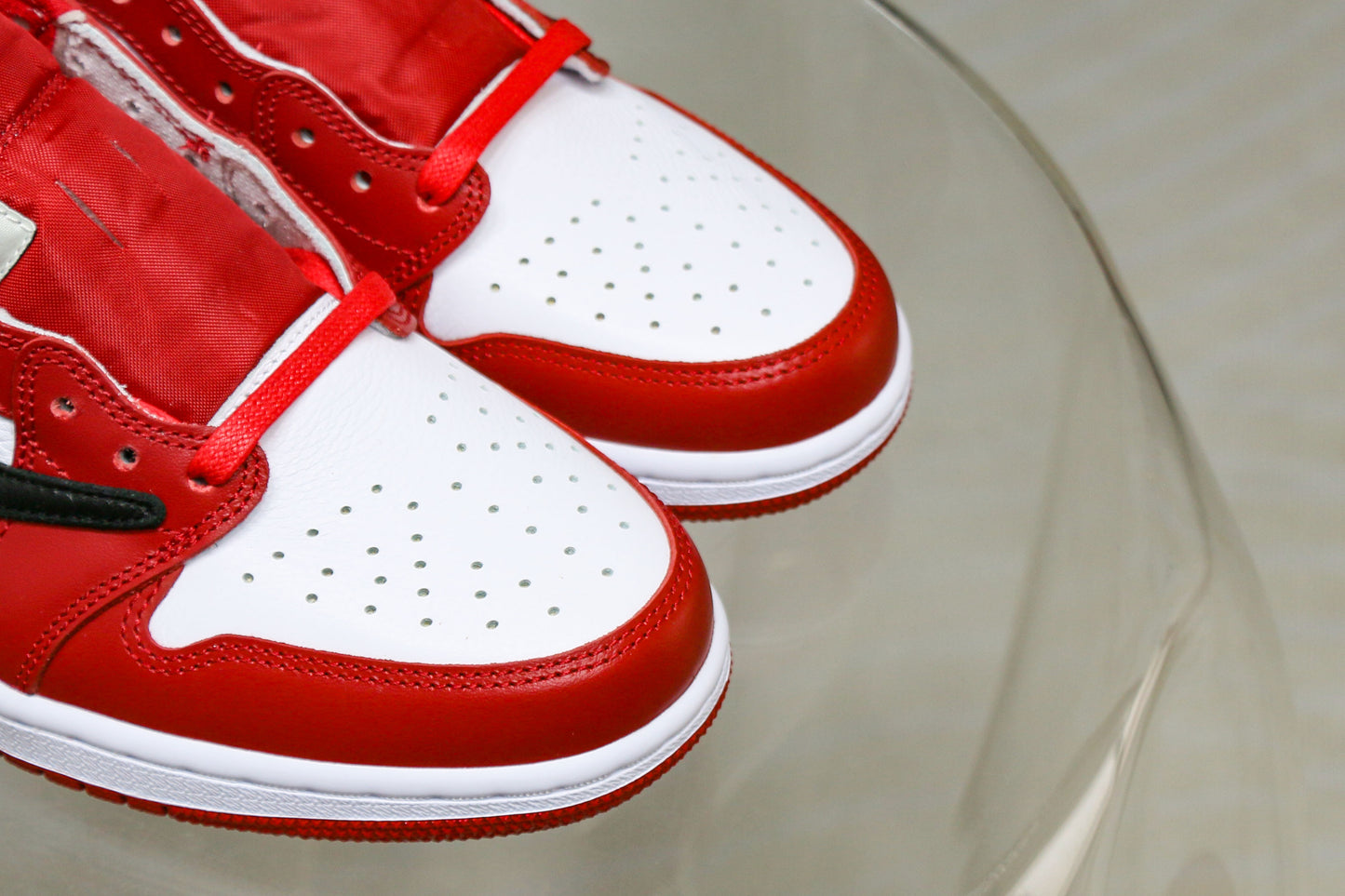 Travis Scott x Air Jordan 1 Retro Low Chicago