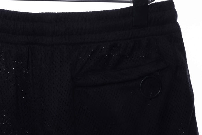 OW logo twill printed shorts