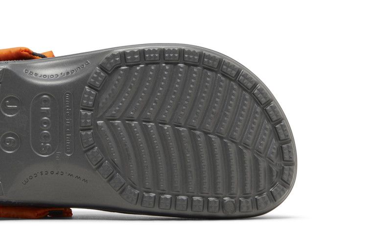 Crocs Classic Clog Naruto Shippuden Naruto (Kids)