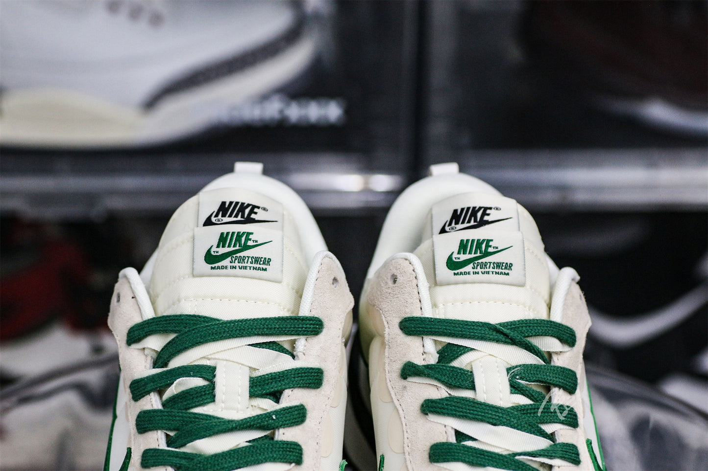 Sacai x colegio Nike VaporWaffle 3.0 White Grey Green