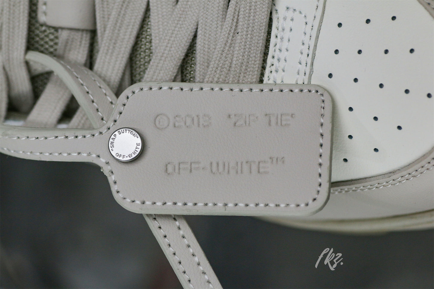 Off-White White & Beige 'Out Of Office' Sneakers