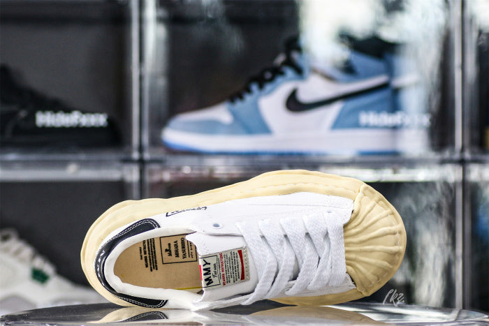 MaisOn Margiel@ Yasuhir0 chunky rubber sole white sneakers