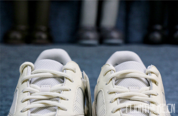 Yeezy Boost 700 Analog 2019