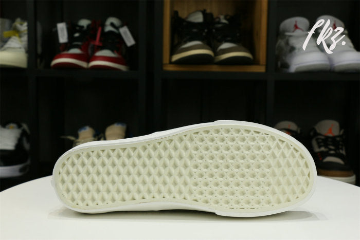 Fear of God x Era 95 Reissue 'Marshmallow'