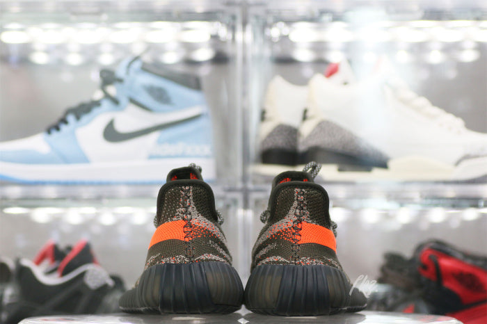 Yeezy Boost 350 V2 Carbon Beluga 2023