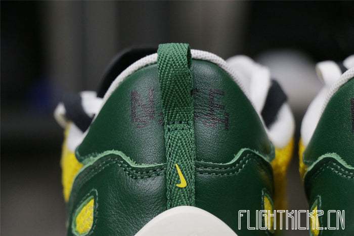 Nike Vaporwaffle sacai Tour Yellow Stadium Green (LN5 A1)