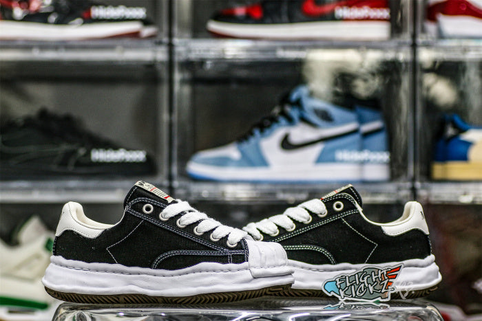 MaisOn Margiel@ Yasuhir0 Blakey OG Sole Canvas Low Black No Logo sneakers