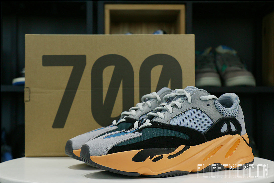 Yeezy Boost 700 Wash Orange 2021