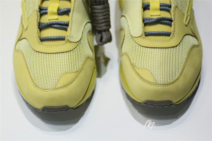 Nike Air Max 1 Travis Scott Cactus Jack Saturn Gold