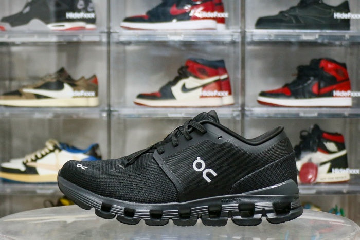 On Cloud X 4 Sneaker Triple Black