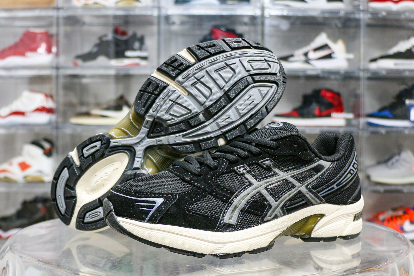 Asics Gel-1130 Black Metropolis