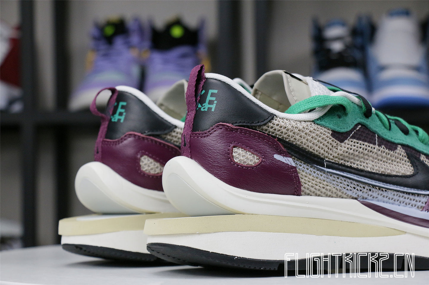 Nike Vaporwaffle sacai Villain Red Neptune Green (LN5 A1)