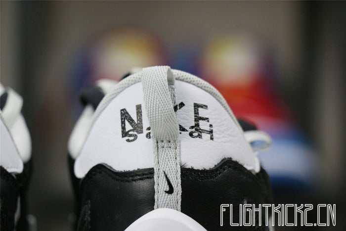 Sacai x Nike Vaporwaffle Black White (LN5 A1)