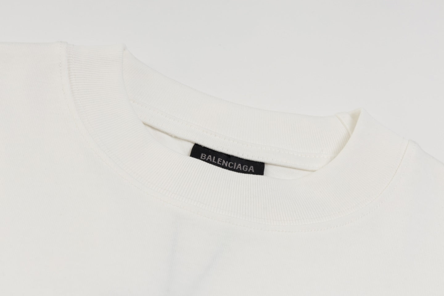 Balancig* NOT BEEN DONE short T-shirts 2024
