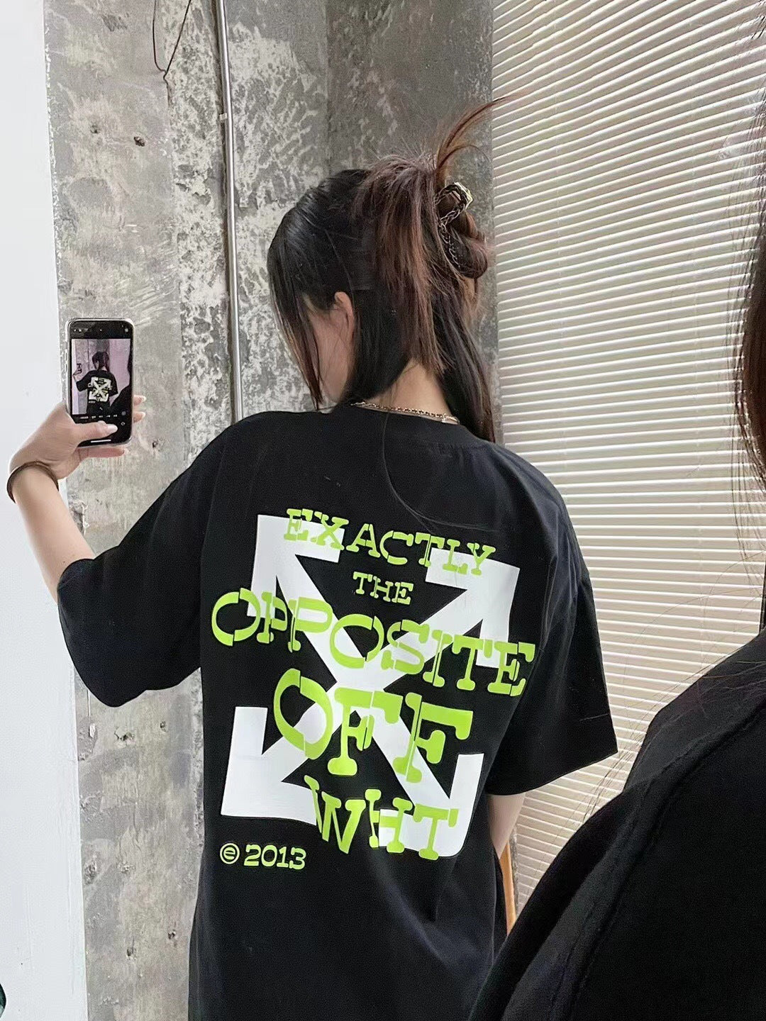 OW green paint letter arrowhead short sleeves