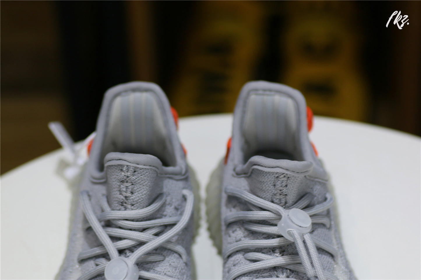 Yeezy 350 Boost Tail Light Kid (Ln5 A1)