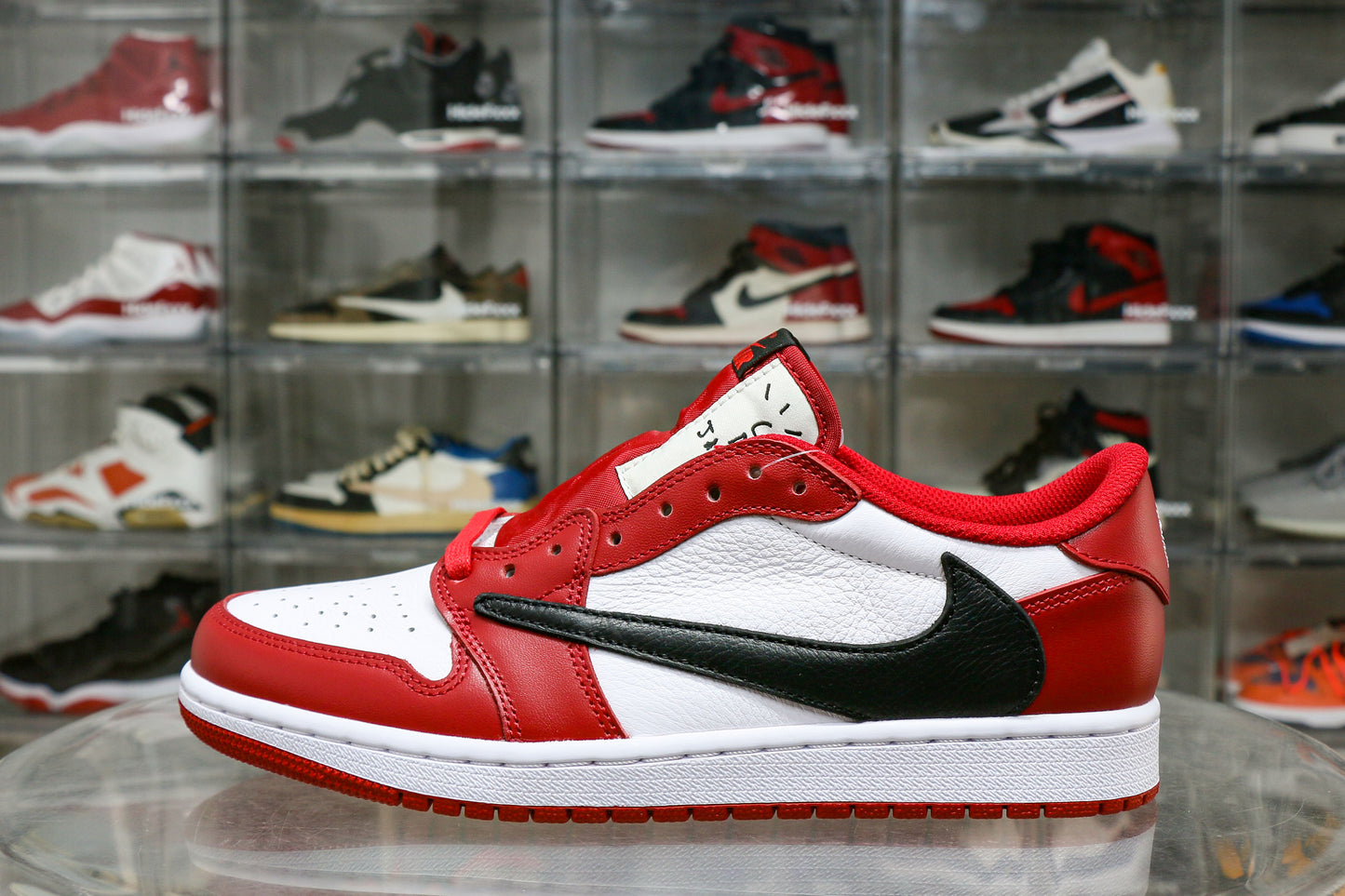 Travis Scott x Air Jordan 1 Retro Low Chicago