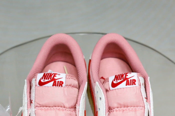 Travis Scott x Air Jordan 1 Low OG Shy Pink Red 2025