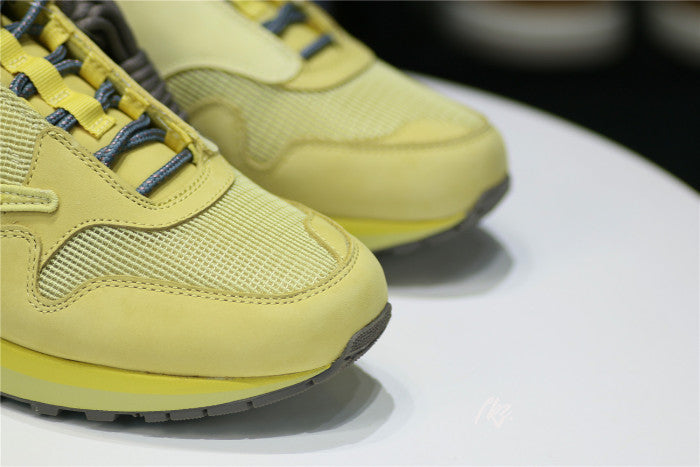 Nike Air Max 1 Travis Scott Cactus Jack Saturn Gold