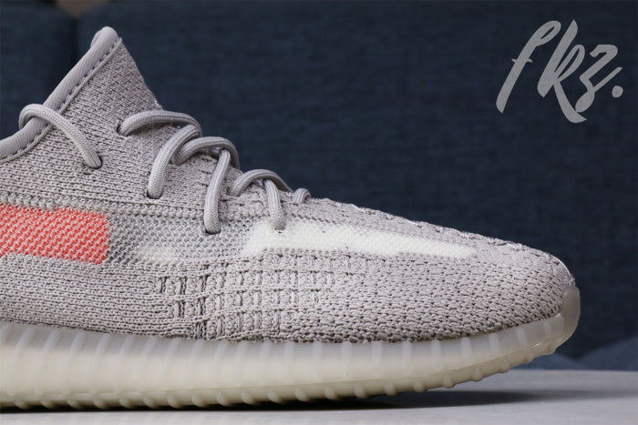 2020 Yeezy 350 V2 Tail Light None Reflective(Ln5 A1 batch)