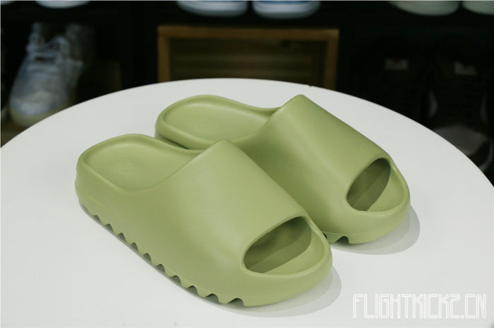Kanye West Yeezy Slide Resin 2019(FX0494豆绿)(LN5 A1 Batch)