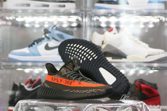 Yeezy Boost 350 V2 Carbon Beluga 2023