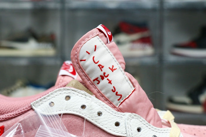 Travis Scott x Air Jordan 1 Low OG Shy Pink Red 2025