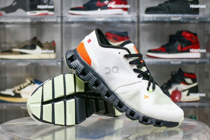 On Cloud X 3 Ivory Flame