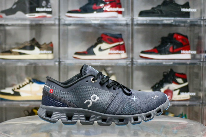 On Cloud X 3 Eclipse Magnet Black