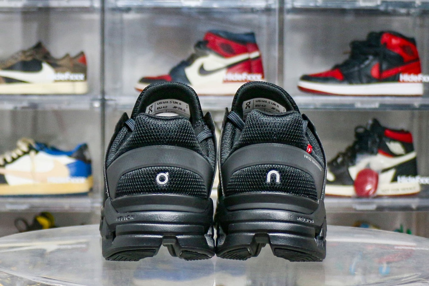 On Cloudswift All Black