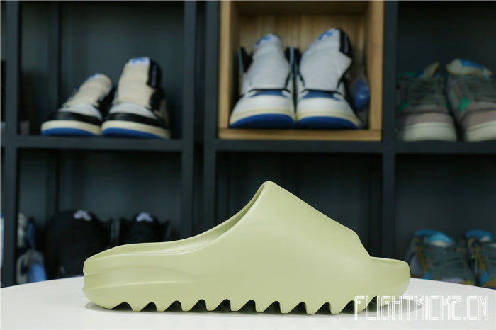 Kanye West Yeezy Slide Resin 2019(FX0494豆绿)(LN5 A1 Batch)
